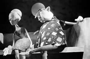 Mise: Central Puppet Theatre in Moscow