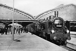 Koenigsberg: The central station in Koenigsberg, 1937