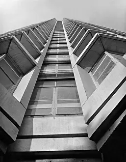 Centrepoint: CENTRE POINT