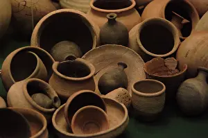 Assyrian: Ceramic of Hypogeum of Til Barsip