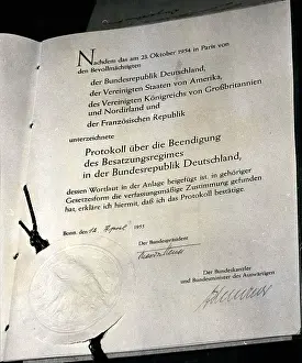 Certification: Certificate for end of Allied occupation after WW2