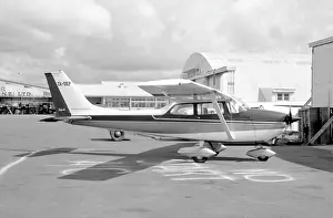 Skyhawk: Cessna 172K Skyhawk ZK-DEP