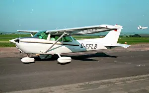 Skyhawk: Cessna 172N Skyhawk D-EFLB