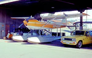 Skywagon: Cessna 180H Skywagon N2460F