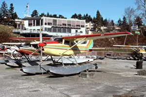 Skywagon: Cessna 180H Skywagon N9721G