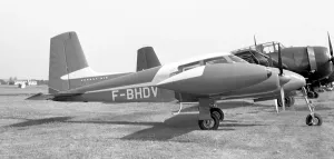 Blackbushe: Cessna 310 F-BHDV