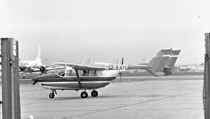 Skymaster: Cessna 337D Super Skymaster G-AXGI