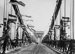 Istvan: The Chain Bridge in Budapest, 1926