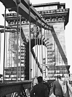 Tierney: Chain Bridge in Budapest, 1939