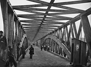 Sentries: Chain Bridge over the Potomac River in northwest