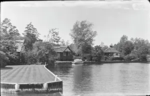 Lakeside: The Chalet at Yroxham