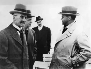 Briton: Chamberlain, Ribbentrop, Henderson and Dirksen at the Ra