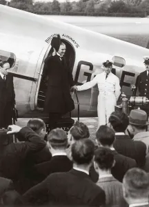 Godesberg: Chamberlain on his way to a meeting with Hitler