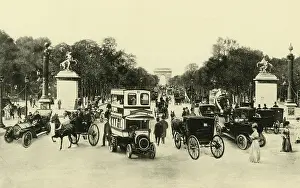 Intrepid: CHAMPS ELYSEES