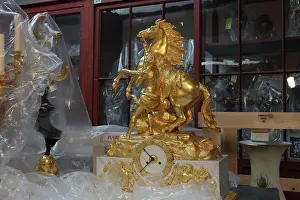 Ministere: Chandelier and clock storage, Batiment Perret