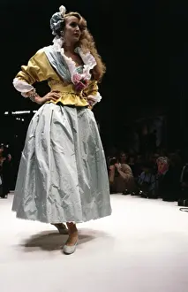 Catwalk: Chanel, Spring Summer Collection 1985