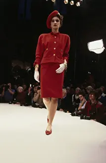 Catwalk: Chanel, Spring Summer Collection 1985
