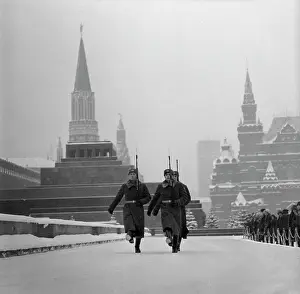 Changing: Changing of guard