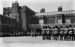 Highlighting: Changing of the Guard at St. James's Palace