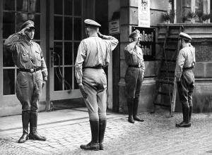 Collaborators: Changing of the guards in front of the DNVP quarters, 1933