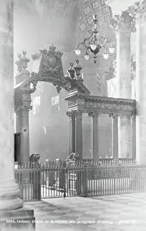 Filtering: Chapel of St. Michael and St. George, St. Paul's Cathedral