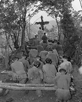 Chaplains: Chaplain conducts services north of Hwachon, Korea