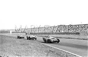 Colins: Chapman in Lotus, Aintree, England