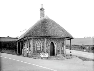 Chard: Chard, Old Toll House 1940