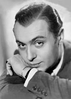 Boyer: Charles Boyer