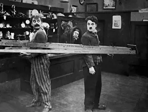 Abenteuer: Charles Chaplin in Charlies Abenteuer, 1929
