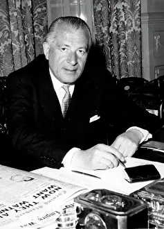 Clore: Charles Clore