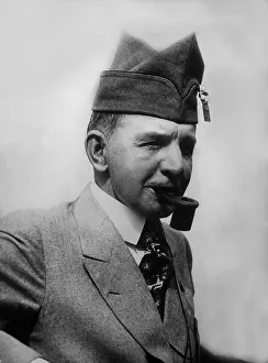 Dawes: Charles Dawes, 1927
