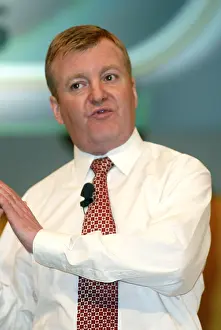 Confere: Charles Kennedy MP