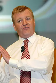 Confere: Charles Kennedy MP