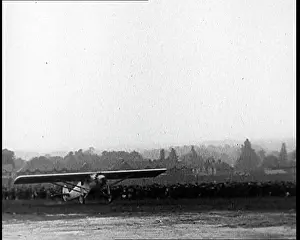 Lindberg: Charles Lindberg Flying and Landing At Croydon