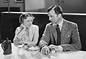 Lied: Charlotte Ander and John Loder in Ein Lied geht um die Welt