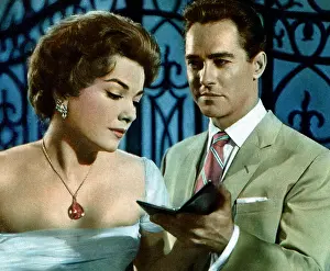 Chase A Crooked Shadow (1957)