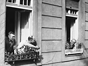 Lean: Chat at the end of the work, 1935