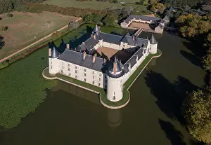 Bourre: Chateau du Plessis-Bourre, Ecuille, Loire Valley, France