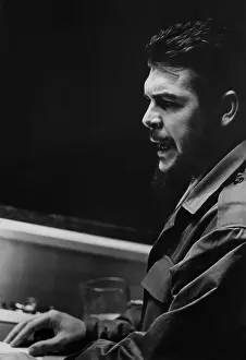 Cubas: Che Guevara speaking at the United Nations. ?