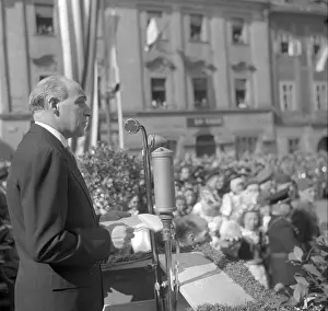 Cheb: Cheb - celebration to US liberators - memorial