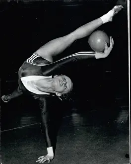 Perfection: Cheerleading - Gymnastics