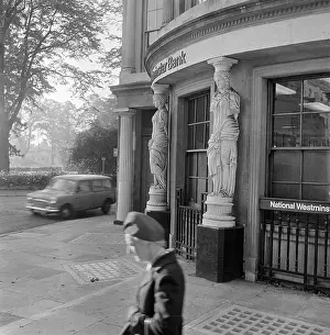 Caryatids: Cheltenham