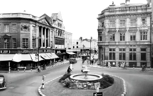 C1960: Cheltenham, the Centre c1960