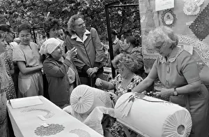 Metallurgical: Chelyabinsk lacemakers