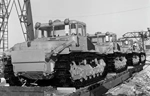Chelyabinsk: Chelyabinsk tractor plant, 1981