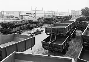 Chelyabinsk: Chelyabinsk tractor trailers plant