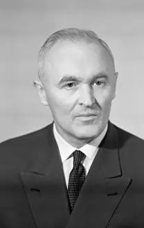 Corresponding: Chemist Nikolai Nametkin