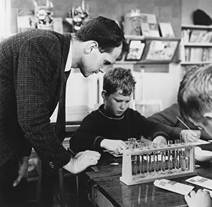 Nuffield: CHEMISTRY LESSON