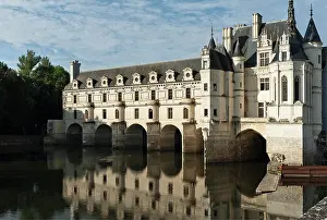 Chenonceaux: Chenonceau Castle on the Loire River. Community